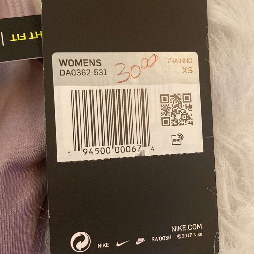 Nike Dri-Fit Women’s Cropped Laced Training Tank Purple Size XS - Picture 8 of 9